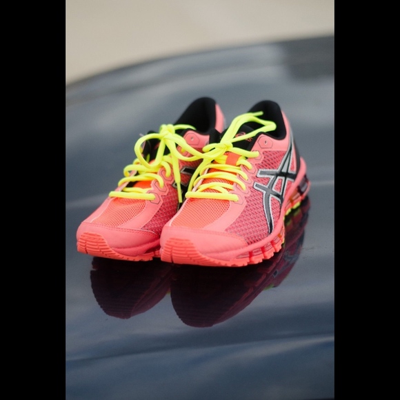 SOLD ASICS 7.5 Gel Quantum 360 CM Running Sneaker - Picture 3 of 8